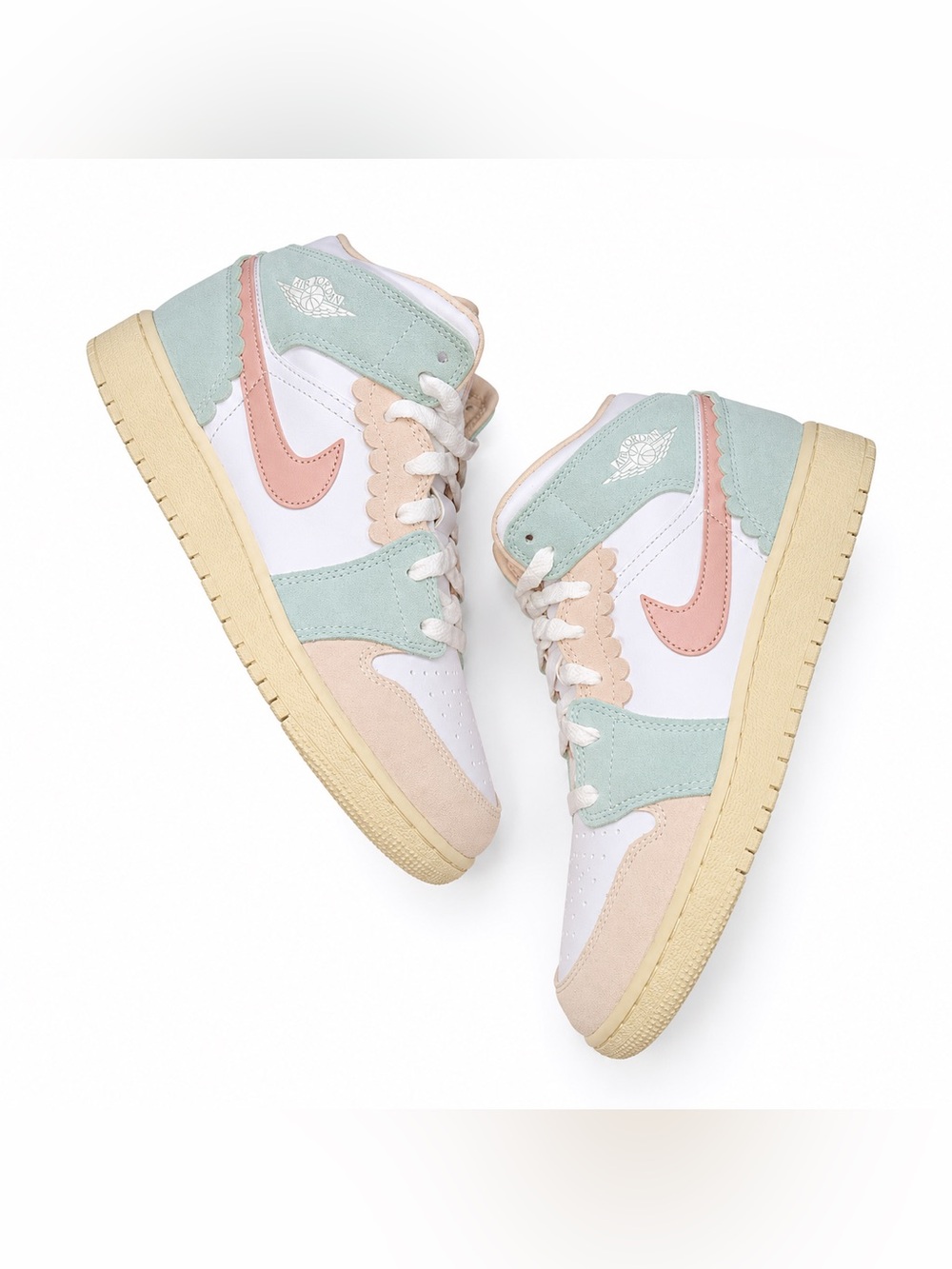 🌸 Air Jordan 1 Mid Scalloped Sneakers | NWOB | Youth 6.5Y